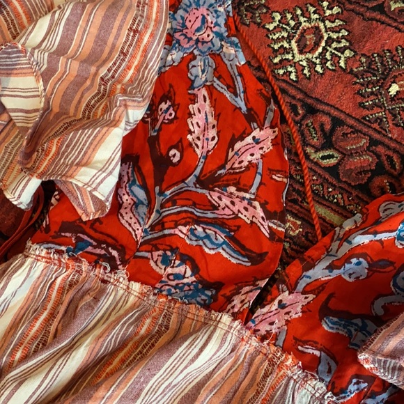 Free people open back tie top - Picture 2 of 3